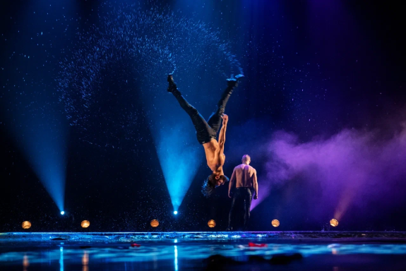 &SHcy;&ocy;&ucy; &pcy;&ocy;&dcy; &dcy;&ocy;&zhcy;&dcy;&iocy;&mcy; V&period; &Pcy;&rcy;&icy;&zcy;&ncy;&acy;&ncy;&icy;&iecy; &vcy; &lcy;&yucy;&bcy;&vcy;&icy;